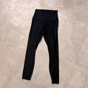Cropped Lululemon leggings size 4